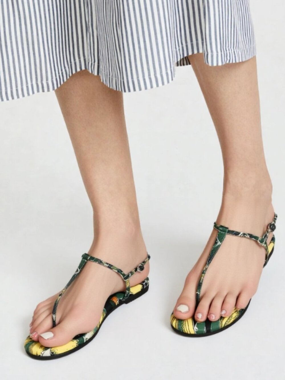 J. Crew leather/canvas fruits printed thong sandals Size 9